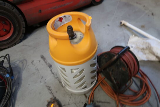 Gasflaske, ukrudtsbrænder samt kabeltromle