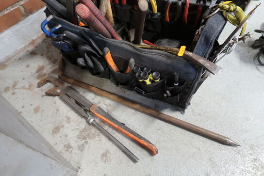 Værktøjstaske med div. Værktøj