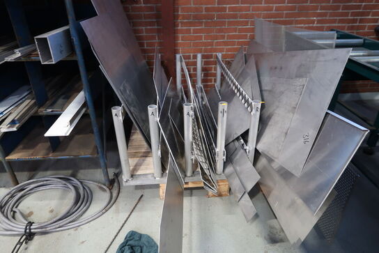 Stativ med div. Jern