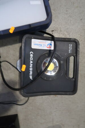2 stk. arbejdslamper SCANGRIP m.fl.