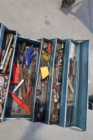 Værktøjskasse med div. Værktøj