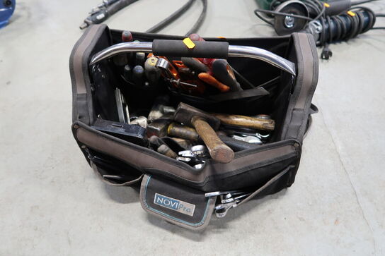 Værktøjstaske med div. Værktøj