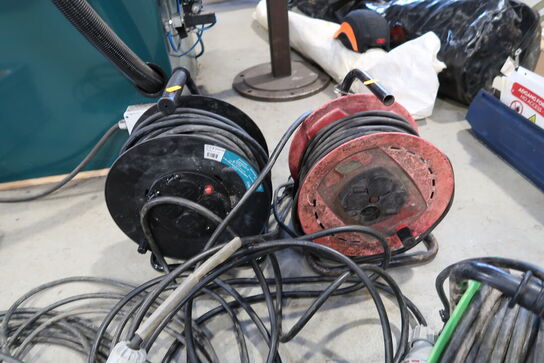 3 stk. kabeltromler samt forlængerledning