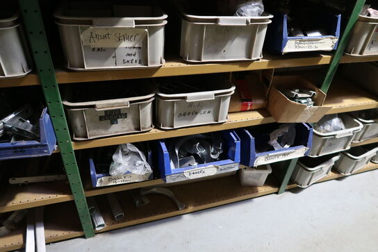 3 fag lagerreoler med div. Varelager og reservedele