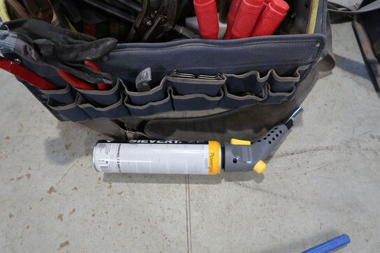 Værktøjstaske med div. Værktøj