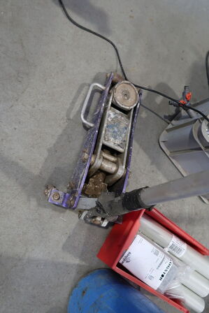 Donkraft BATO Floor Jack