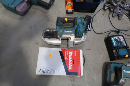 Akku båndsav MAKITA DPB184 med batteri