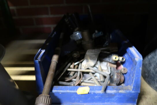 Div. Værktøj, bolte m.m.