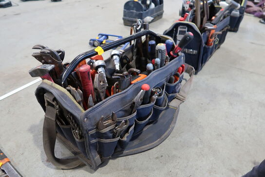 Værktøjstaske med div. Værktøj