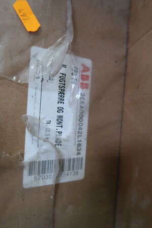 Div. Varelager i kasser m.m.