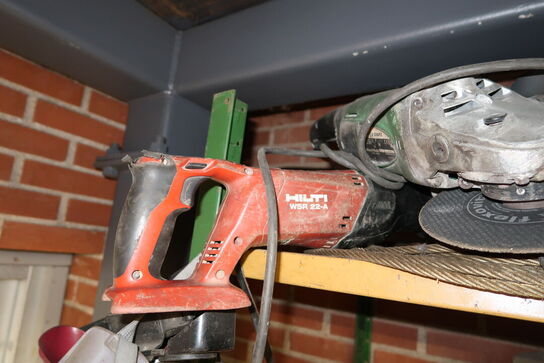 Div. Løfteudstyr, bajonetsav HILTI WSR 22-A, vinkelsliber HITACHI m.m.