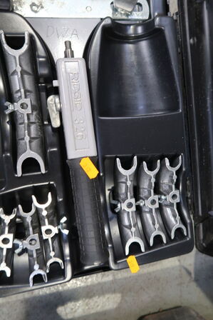 Akku multi-press ROLLER 571004 med 2 stk. batterier og lader