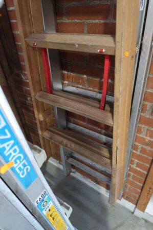 Multistige ZARGES samt wienerstige JUMBO