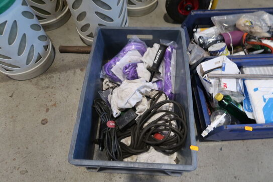 3 stk. kasser med div. Værktøj m.m.