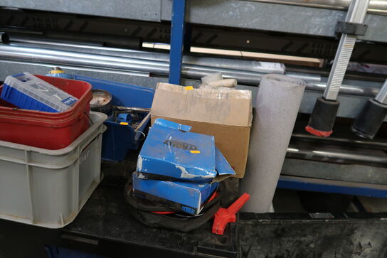 Div. Værktøj, kabeltromle samt opbevaringskasse