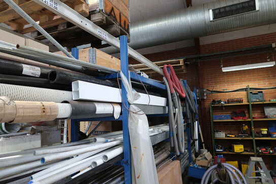 Grenreol med div. Varelager