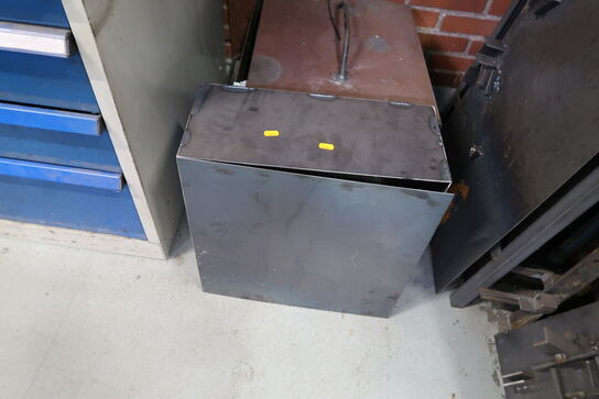 2 stk. opbevaringskasser