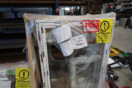 3 stk. vinduer GLASS LT