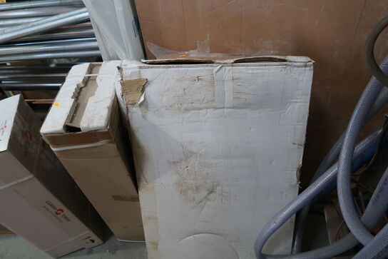 Div. Varelager i kasser m.m.