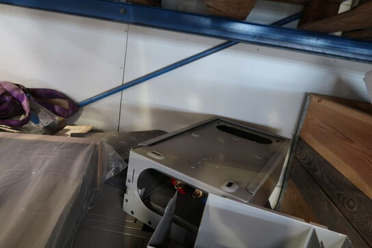 Palle med metalkasser