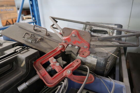 Palle med div. Værktøj