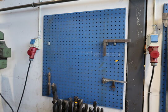 2 stk. værktøjstavler med div. Værktøj