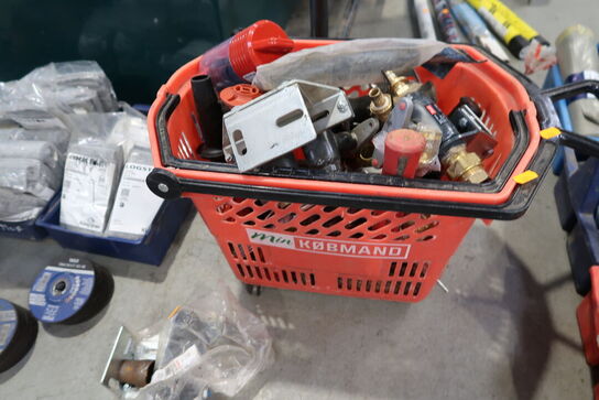 Kurv med div. Reservedele