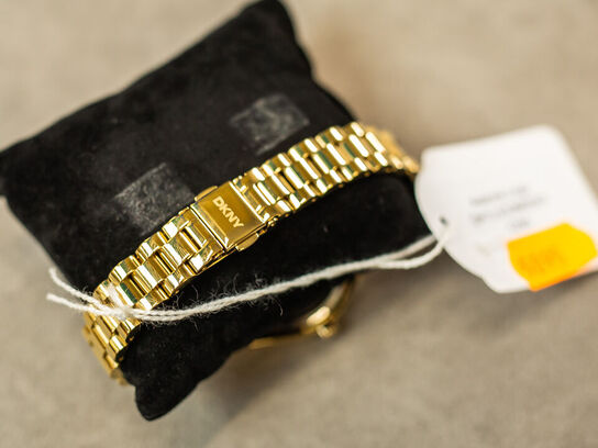 Ur DKNY Astoria Logo 30 mm