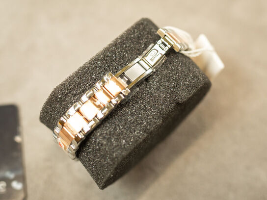 Ur FREDERIQUE CONSTANT Delight 33 mm