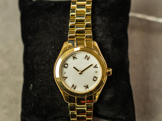 Ur DKNY Astoria Logo 30 mm