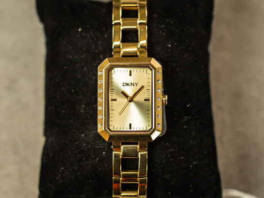 Ur DKNY Uptown Glitz 22x35,5 mm