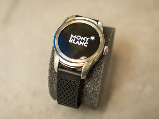 Smartwatch MONT BLANC Summit 