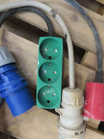 CEE-forgrener, stikdåse mv.