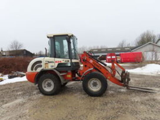 Overskudsauktion over Murermester Martin Riise ApS *Teleskoplæsser - Trailer - Værktøj - Container* Del 2