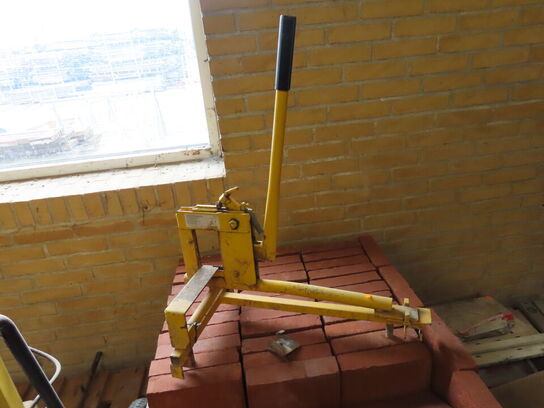 Palle med sten inkl. Stenklipper B&V