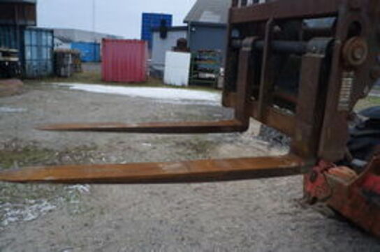 Teleskoplæsser MANITOU MT1840