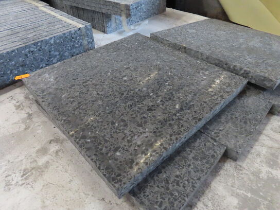 Palle med forskellige granitfliser