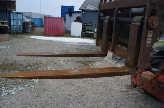 Teleskoplæsser MANITOU MT1840