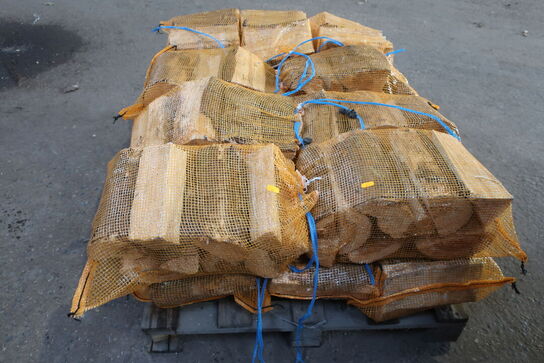 Cirka 0,5 kbm. Brænde af nåletræ