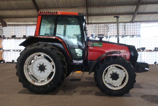 Traktor VALMET 6300