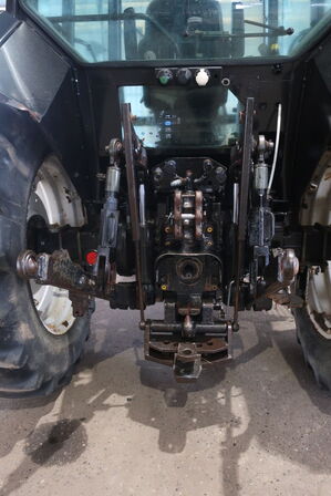 Traktor VALMET 6300