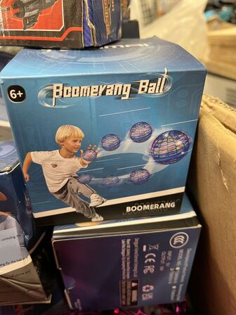 15 stk. svævefly og boomevang ball m.m.