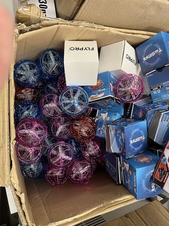 15 stk. svævefly og boomevang ball m.m.