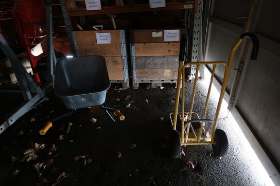 Sækkevogn samt trillebør