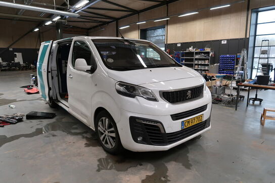 Varebil PEUGEOT Expert 2.0 Bluehdi 177 L3 Eat8