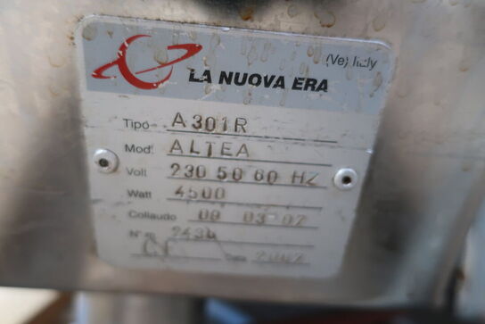 Espressomaskine LA NUOVA ERA ALTEA A301R "defekt"