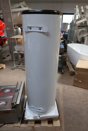 Varmvandsbeholder VALDEMAR V1-150L-B 150L (ubrugt)