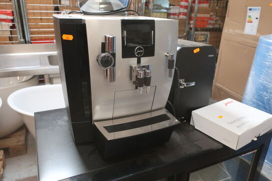 Espressomaskine JURA IMPRESSA XJ9 Prof. inkl. JURA PICCOLO mælkekøler