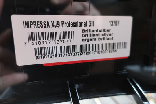Espressomaskine JURA IMPRESSA XJ9 Prof. inkl. JURA PICCOLO mælkekøler