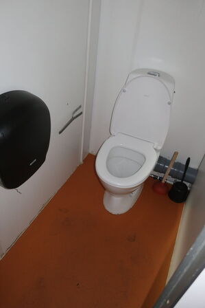 20" toilet container